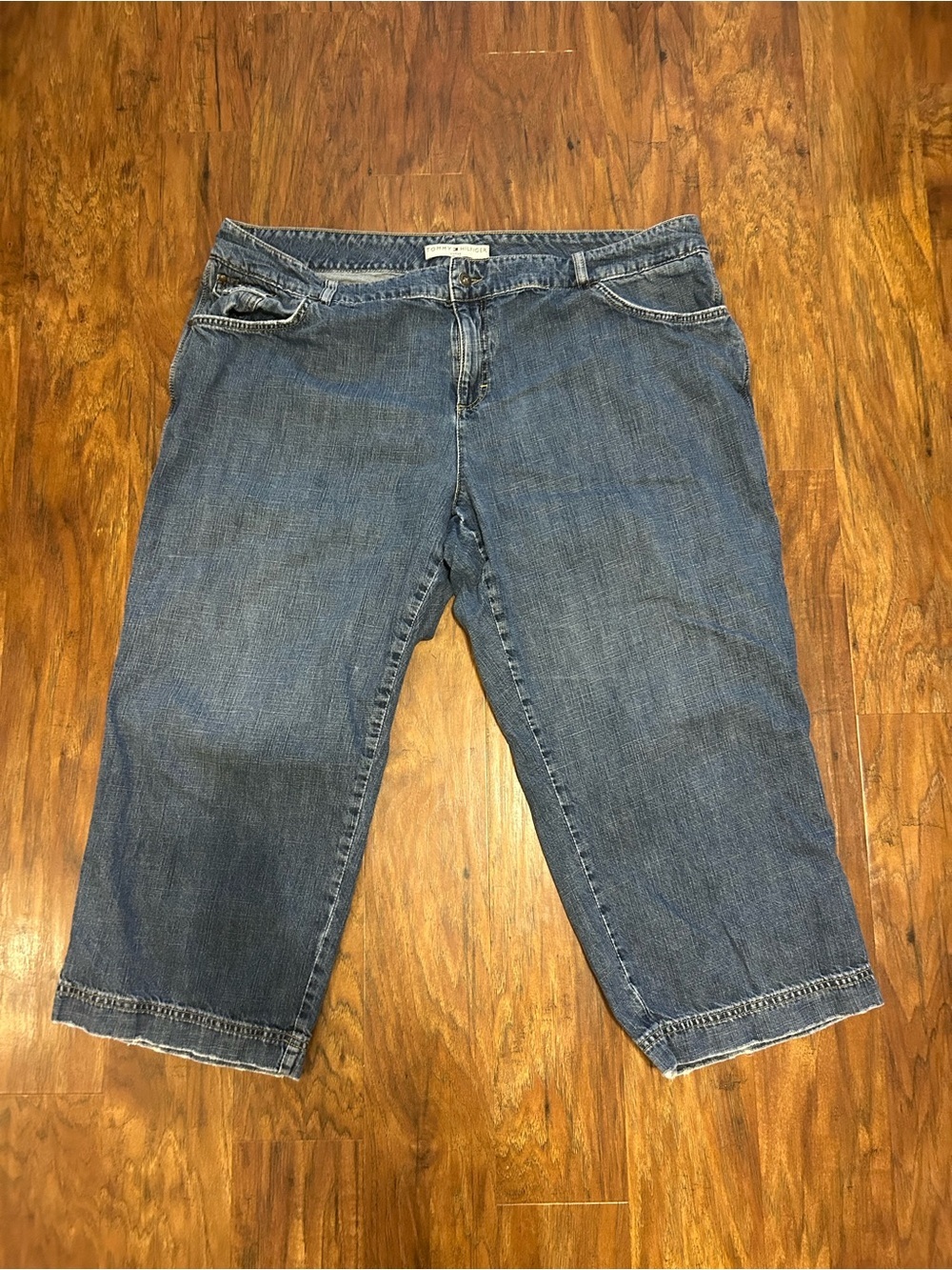 Tommy Hilfiger Blue Denim Cropped Jeans Capris Culottes Early 2000s Y2K Baggy